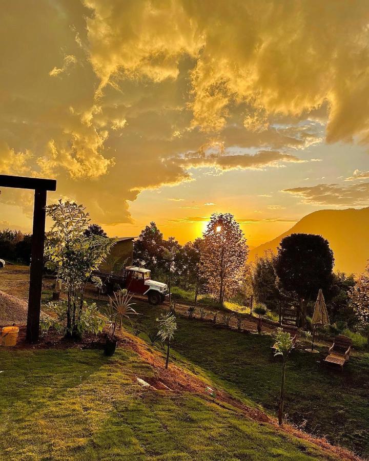 Rancho Do Paioleiro - Suites São Bento do Sapucaí Exteriör bild